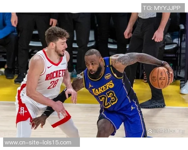 2003年火箭队与湖人队季后赛对决回顾及精彩瞬间分析